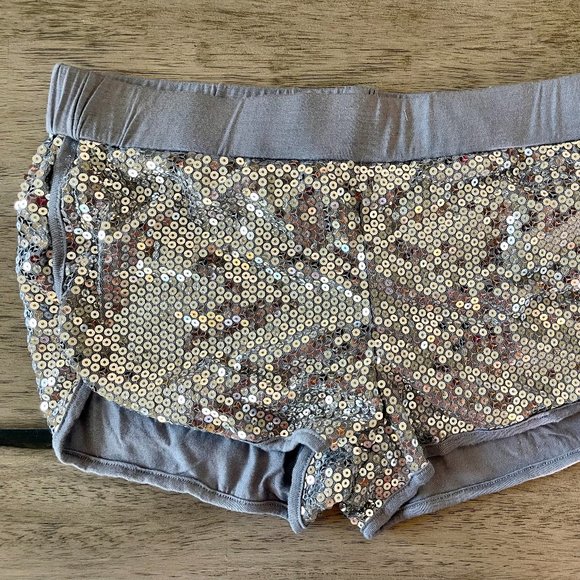 Route 3 Pants - New Silver Sequin Booty Shorts L Large Rave